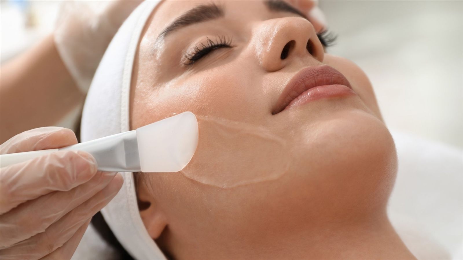 LED light therapy skincare treatment session