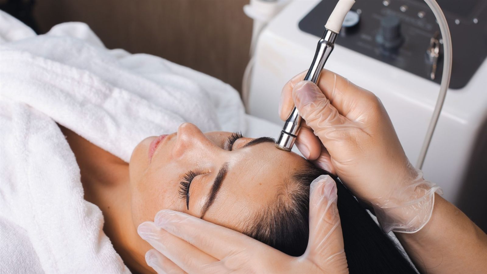 Skin texture renewal microneedling session